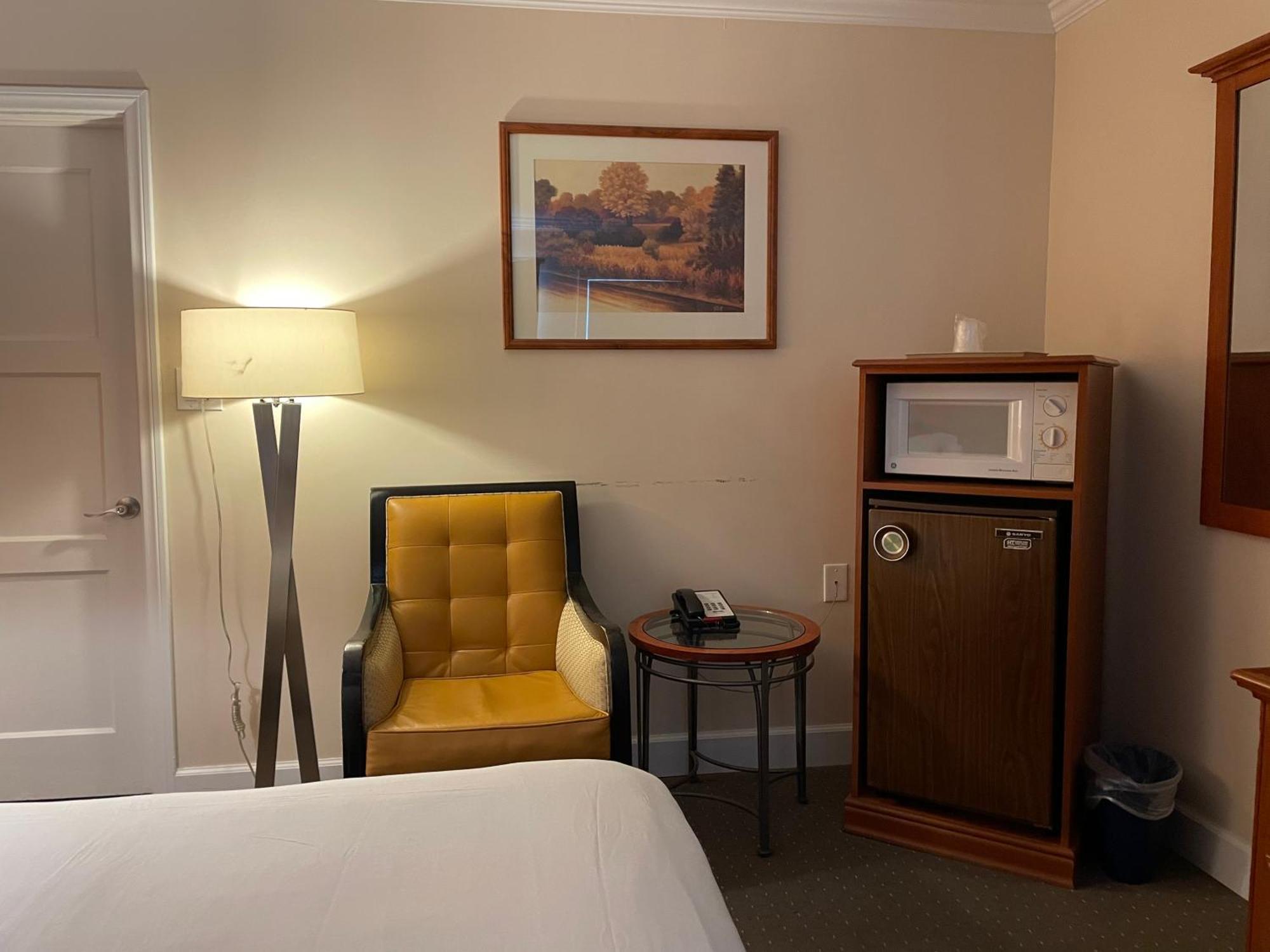 Howard Johnson By Wyndham Ridgecrest, Ca Ngoại thất bức ảnh