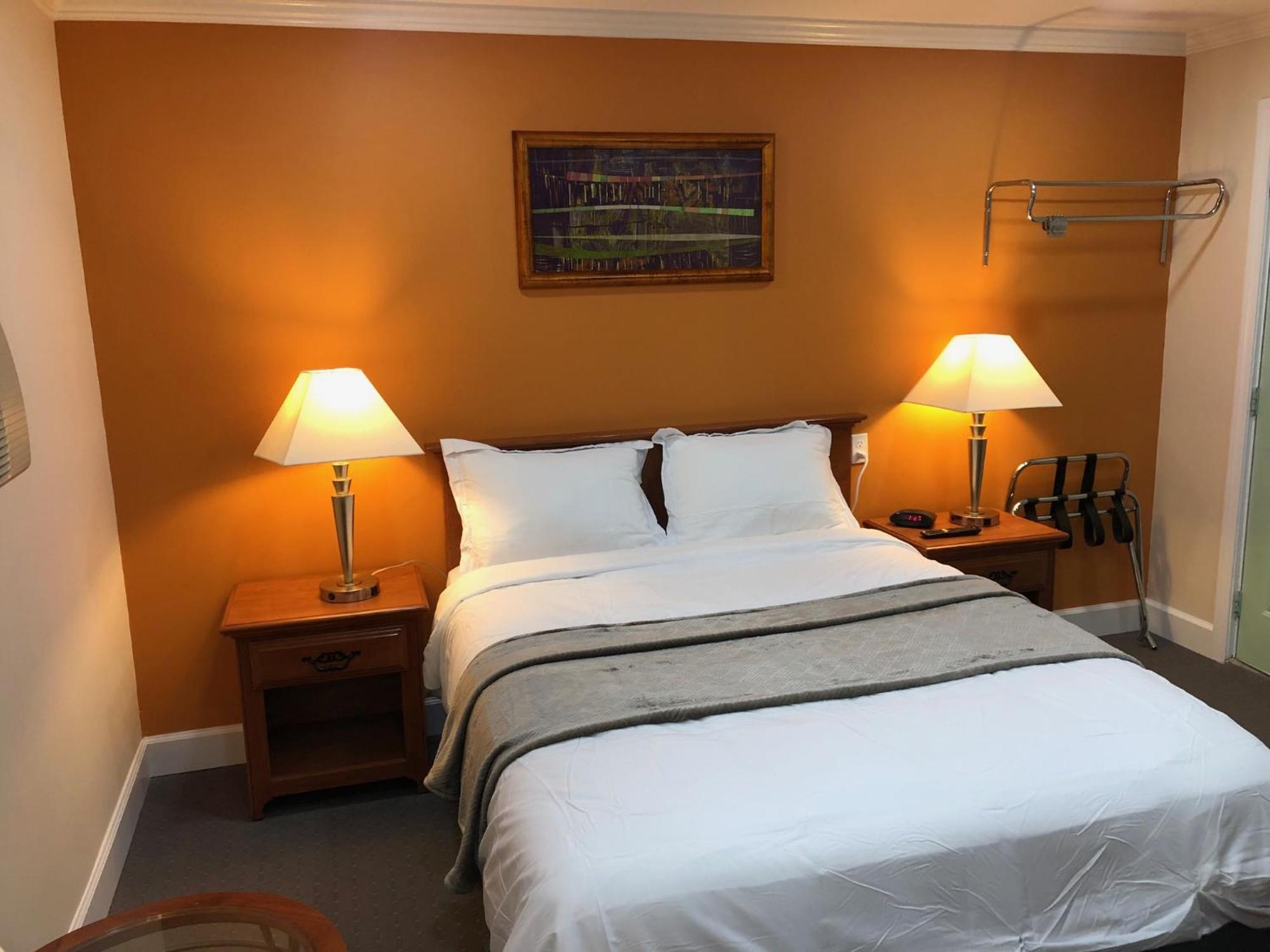 Howard Johnson By Wyndham Ridgecrest, Ca Ngoại thất bức ảnh